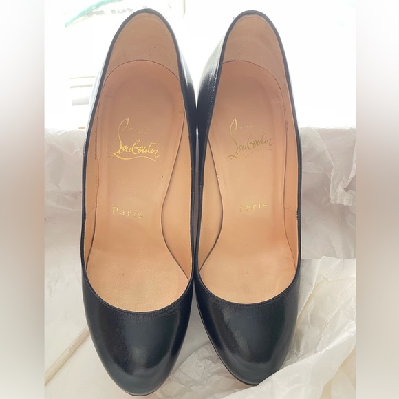 Christian Louboutin Leather Pumps - Picture 3 of 15
